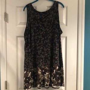 NWOT  never worn floral/animal high fashion tunic